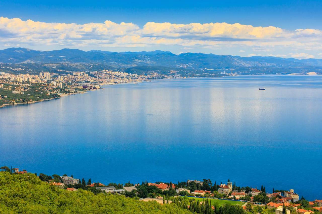 Apartment Panorama Opatija Matulji Exteriör bild