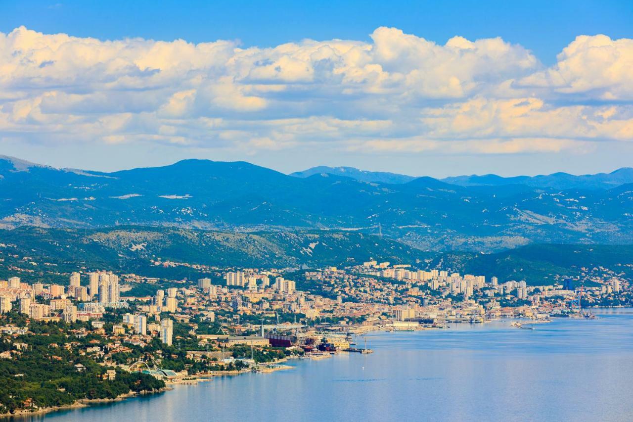 Apartment Panorama Opatija Matulji Exteriör bild